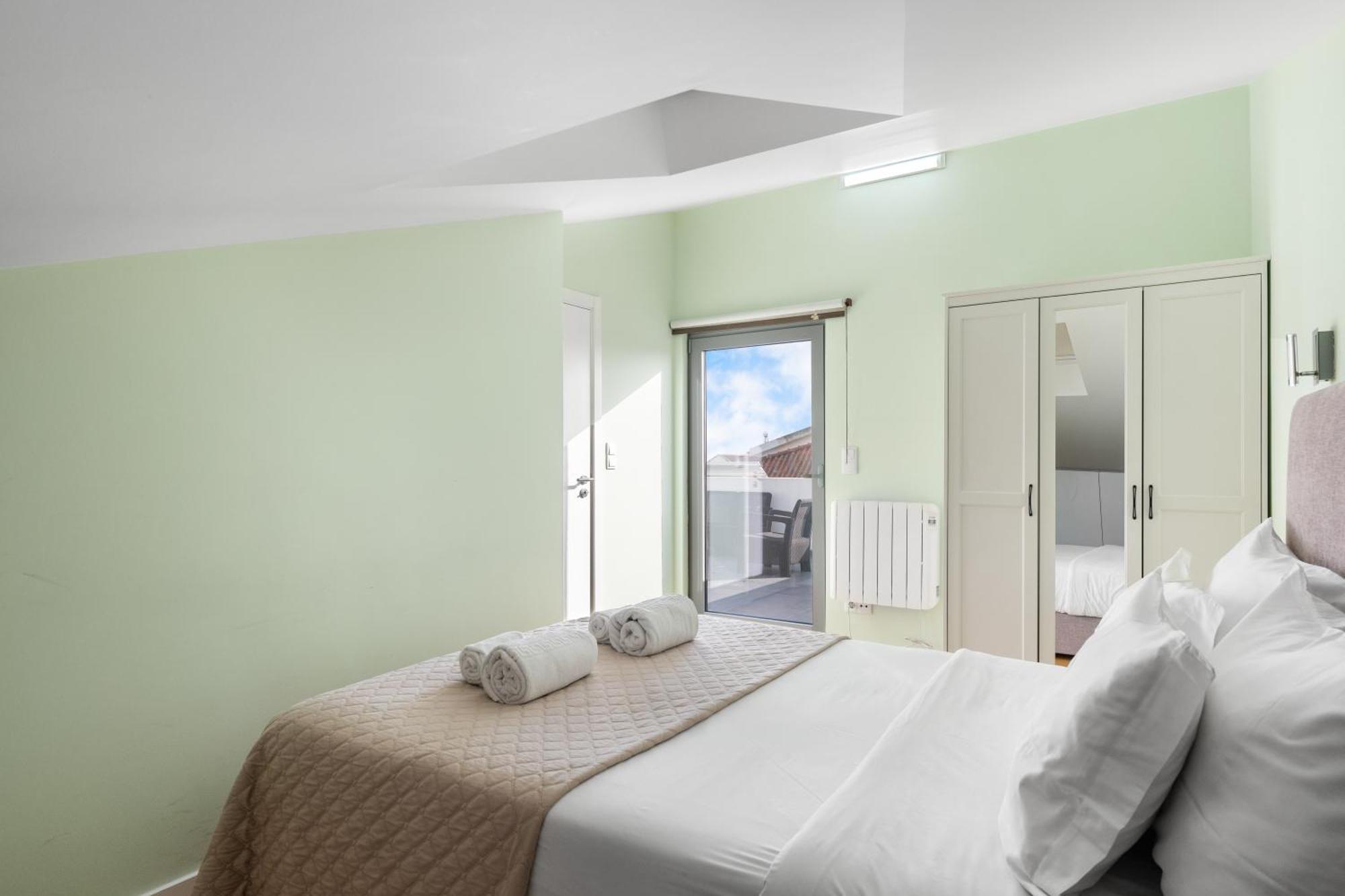 Charmy Villa Estoril By Amber Star Rent Cascais Exterior photo